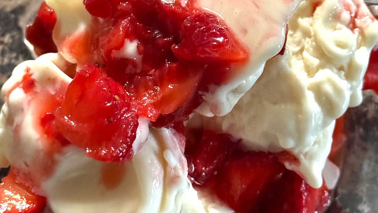 Image of strawberry ice cream, featuring Healthy Ninja Creami Recipes and highlighting nutritious protein-packed dessert recipes.